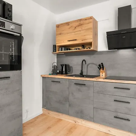 Junes - Neu Mit Balkon, Grill, Ps5, Bikekeller * באד ברלבורג