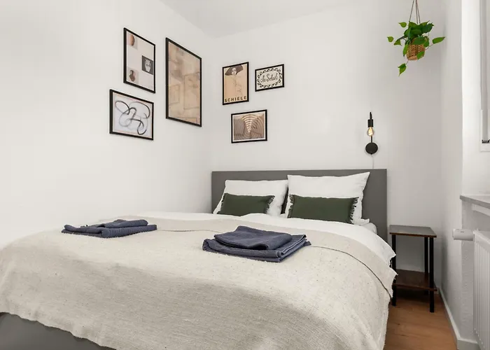 Daire Junes - Neu Mit Balkon, Grill, Ps5, Bikekeller *